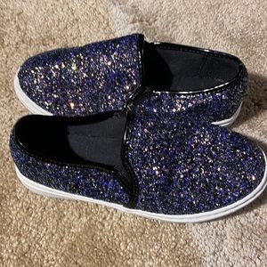 Arizona Girls Sparkly Slip On Shoes
